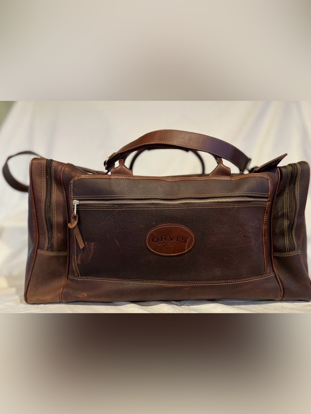 Orvis Vintage 100% Bullhide Leather XL Duffel Bag w Liner-AMAZING condition!!